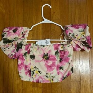 Abercrombie crop top